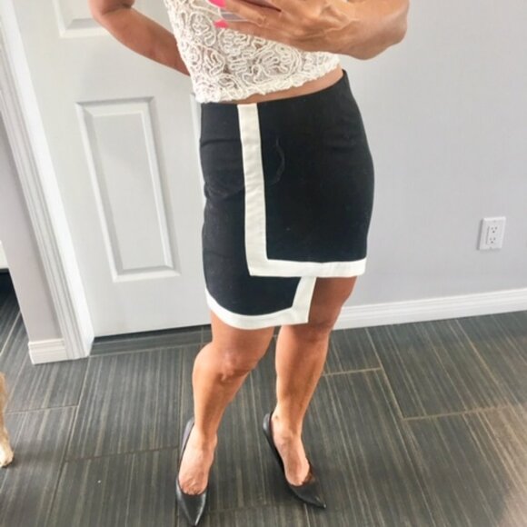 Bardot (Australian) fitted black/white mini skirt with asymetrical hem size 6 - Picture 2 of 13